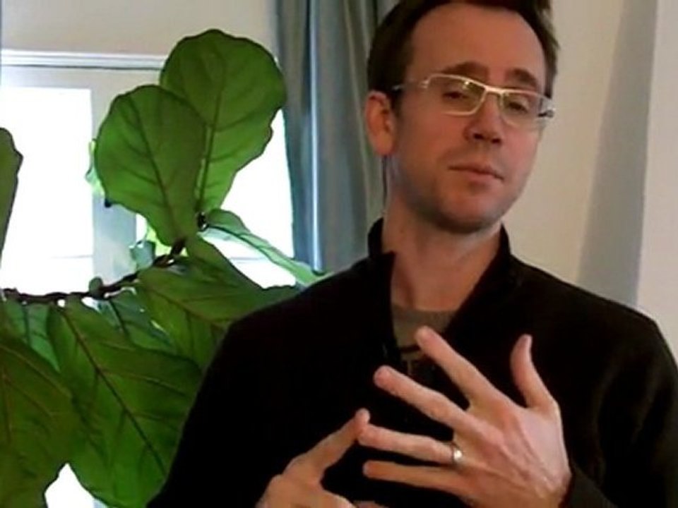 How to Get People to Follow You on Twitter