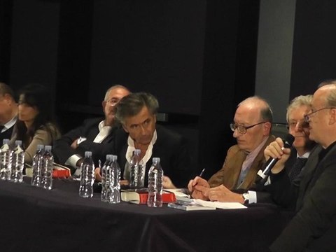 La guerre sans l'aimer : Conversation avec Bernard Henri Lévy. Séminaire de la RDJ