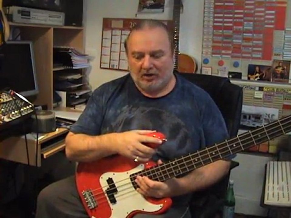 Walking Bass sur un Blues en LA par Buffralo Gil's