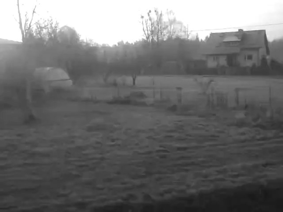 Odcienie szarośći VGA 640x480 HTC 7 Mozart