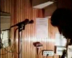 cok güzel ezan okuyor