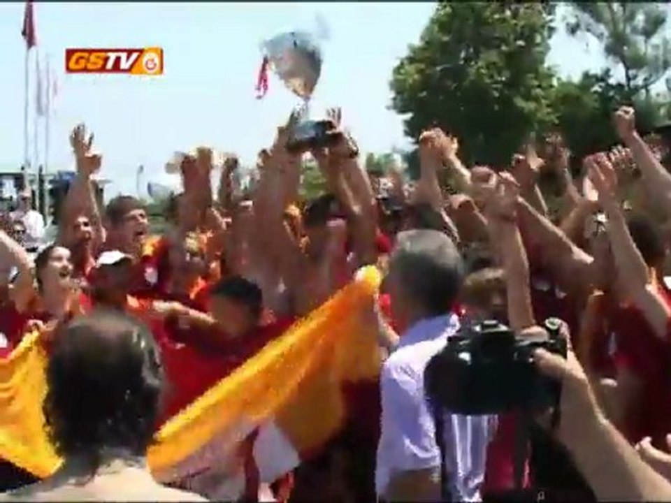 Kurek Sampiyon