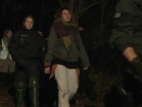 Déchets nucléaires : la police allemande évacue les manifestants