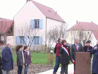 Chanteloup en Brie inauguration square guidez nov 2011