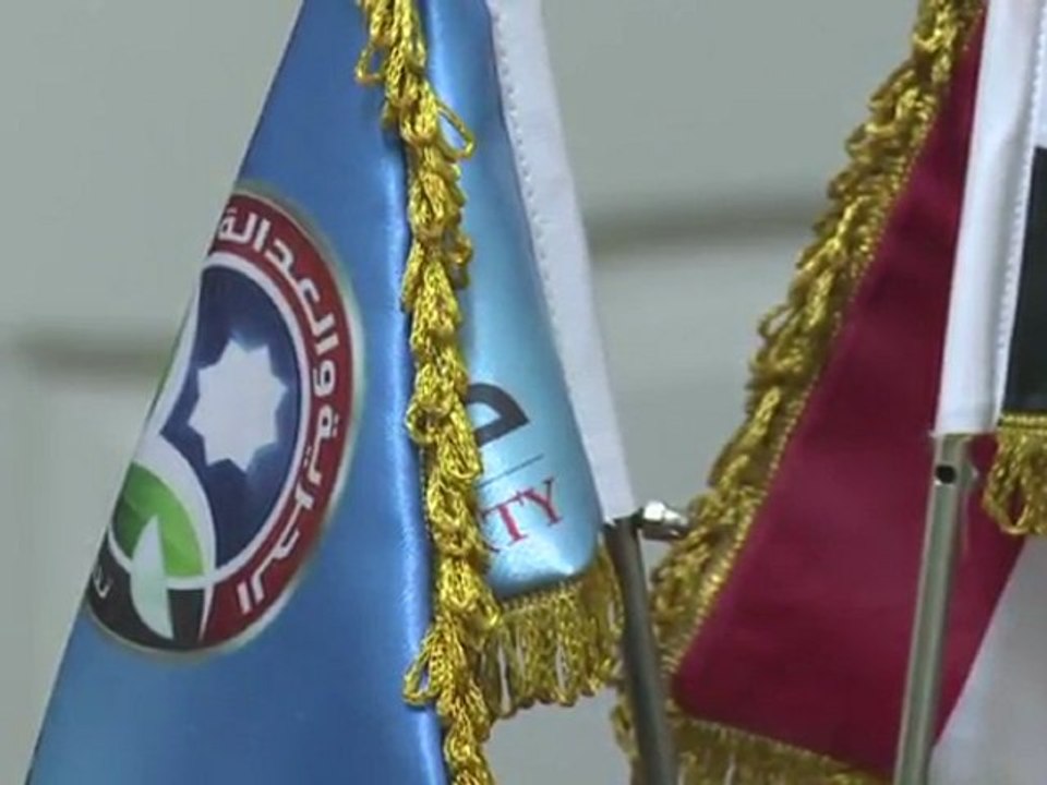 Erste Wahl nach Mubarak: Ägypter strömen zu den Urnen