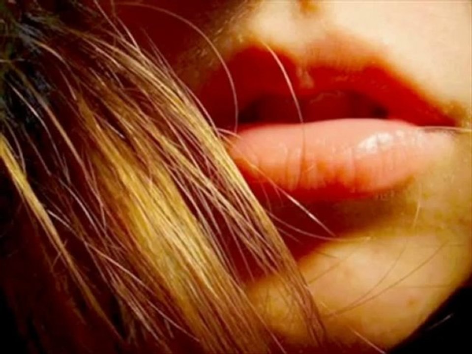 Send in the clowns  Shirley Bassey