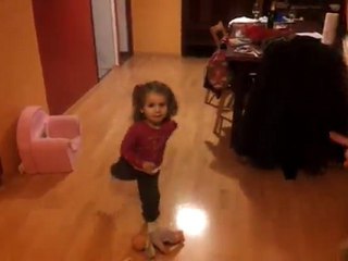 2011-11-18- Première leçon de danse d'Adèle