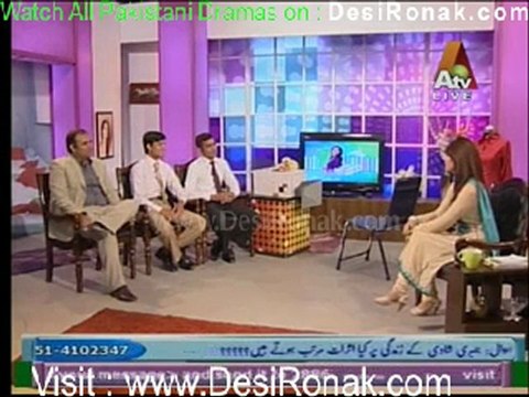 Morning With Farah By ATV - 29th November 2011 p4