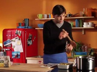 Sughi freschi Giovanni Rana - Timballo di tagliatelle con sugo amatriciana e pecorino