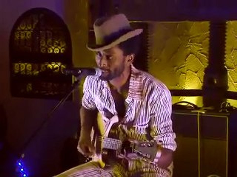 KEZIAH JONES - LIVE PERFORMANCE WITH THE LÂG S1000KJ-NAT RUGGED 1 PART 2