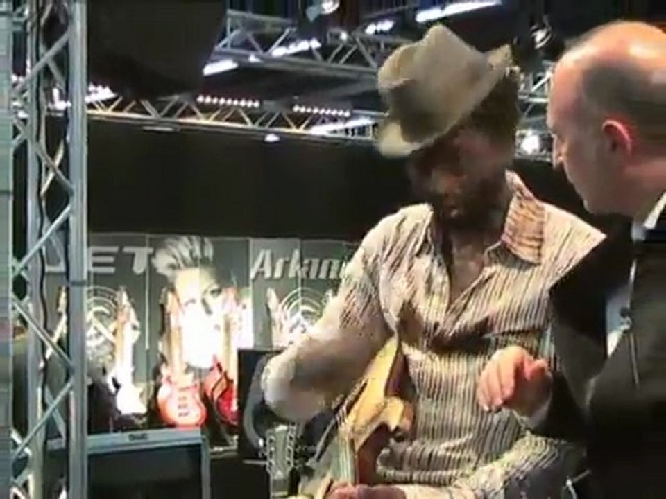 KEZIAH JONES - S1000KJ NATURAL SIGNATURE RUGGED 1 - MICHEL LÂG CHAVARRIA - INTERVIEW