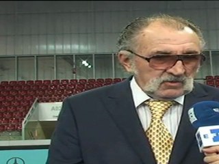 El torneo de Madrid presenta su nueva pista de tierra batida azul