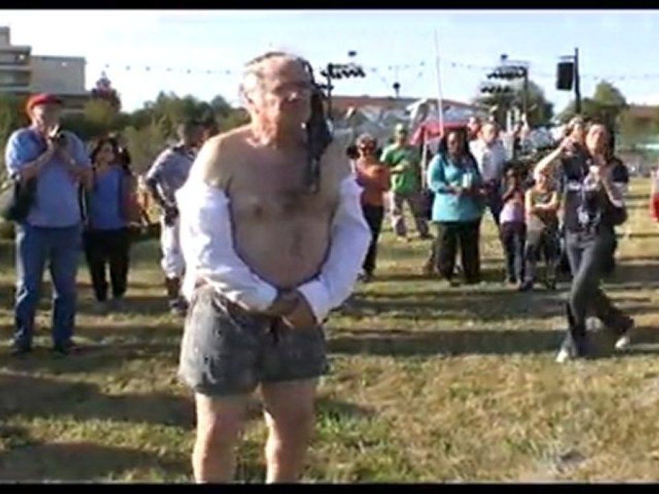 MORTEL! les cabanes éphémères - 15 oct 2011 - quartier Berlioz - Pau