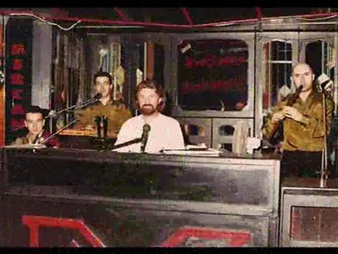 Yaşar YAĞMUR - Geceler (Zulmetle ayrılık bestesi yapan)