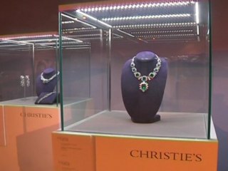 Elizabeth Taylor's Jewelry Goes to Auction in Hong Kong