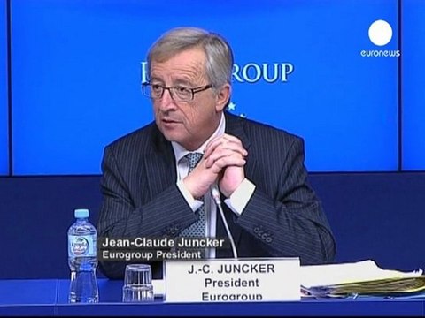 Ue verso prestiti Bce-Fmi per salvare euro