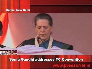 2 Sonia Gandhi addresses YC Convention