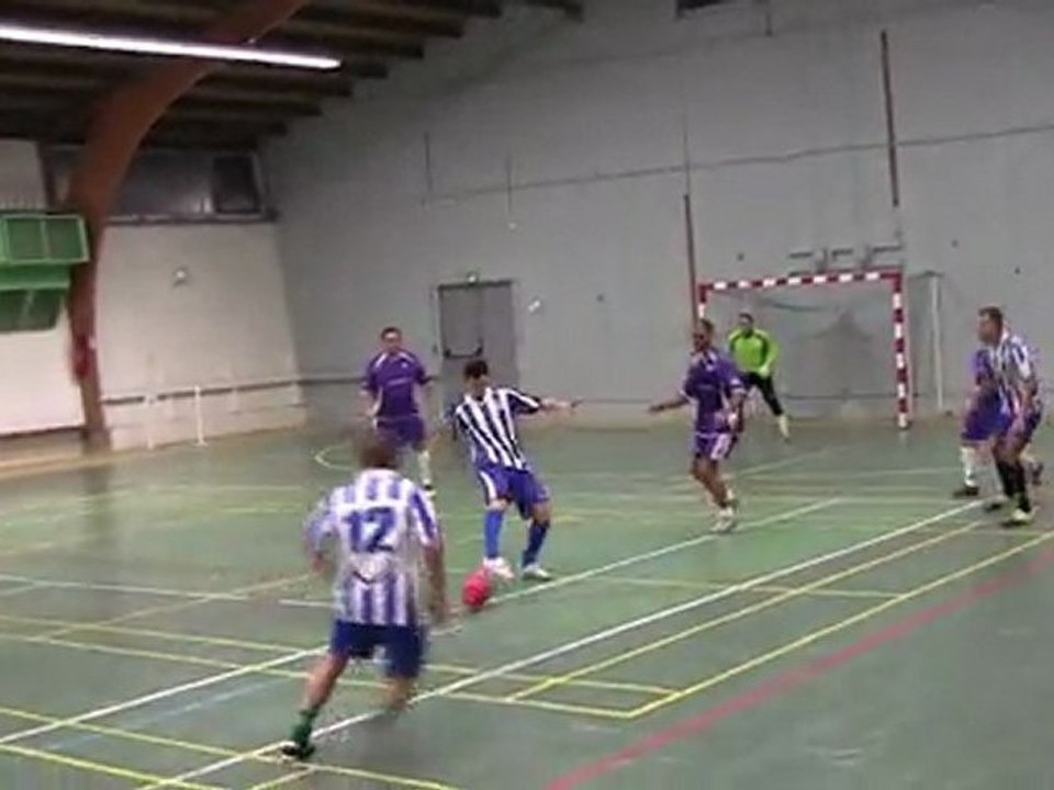 Real AGUILAS A – DREAMTEAM  Championnat 2011-2012 UNCFS GARD Série A – 21 novembre 2011–  6