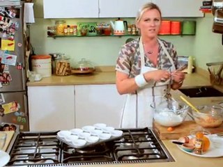 Mini Carrot Cakes Recipe | Schwartz Cooking Club