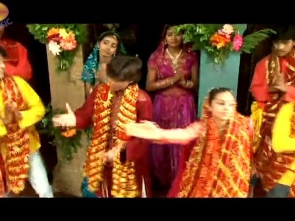 Maiya Jhulas Nimiya Daadh Saton Ri Bahaniya Chalali Bhojpuri Devi Geet Angle Music