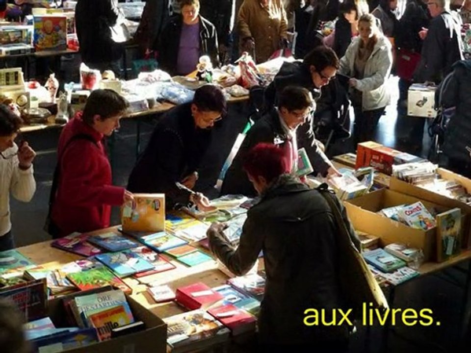 Braderie Vêtements - Foire aux Jouets 2011