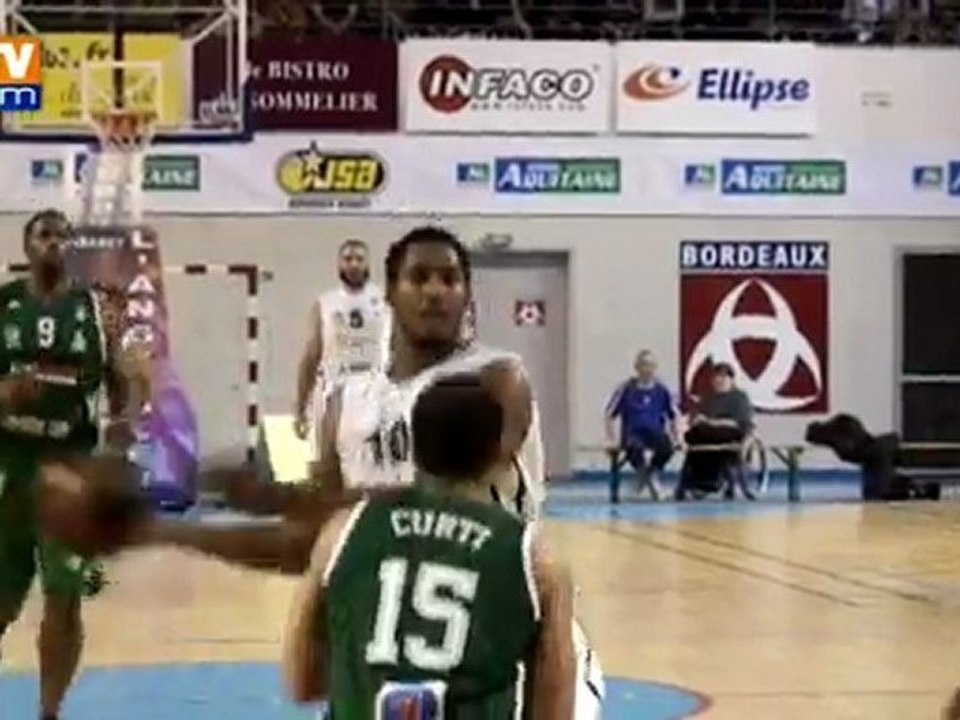 Basket : Boris Diaw retourne jouer en NBA