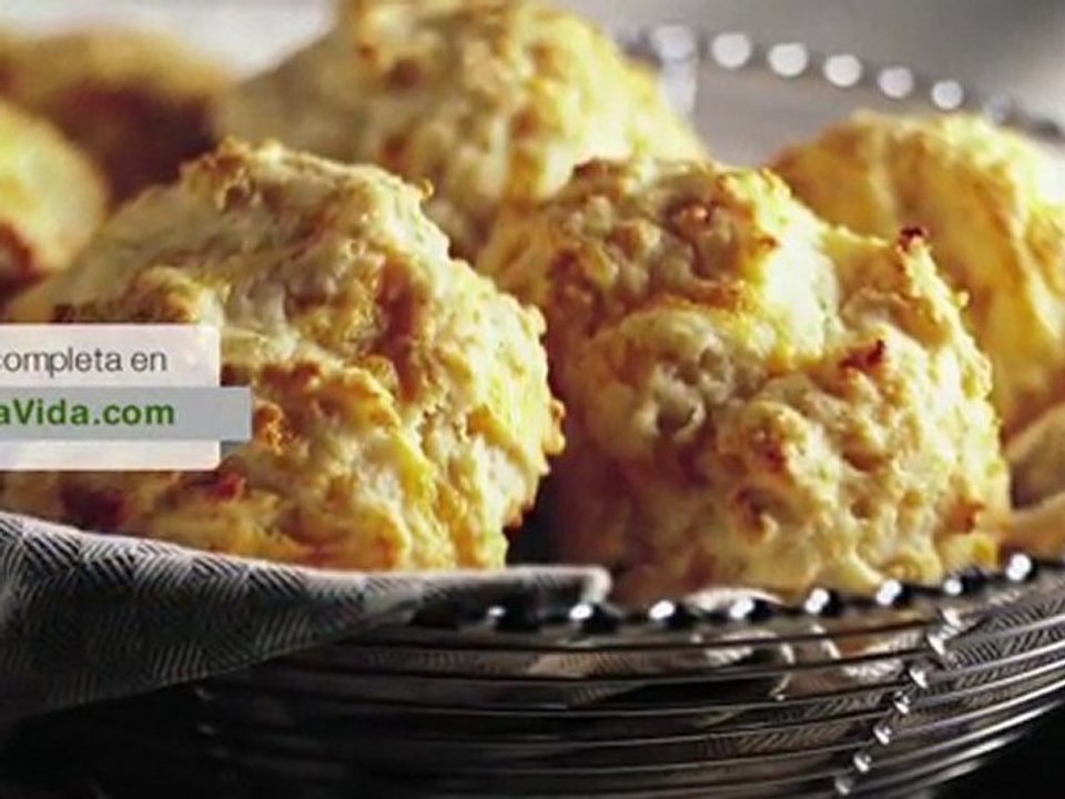 (Como Preparar) Pastel de fresas  y otros biscochos  (Biscochos de queso y pastel de fresas)