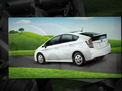 Toyota of Grand Rapids near Muskegon, MI and 2011 Toyota Prius