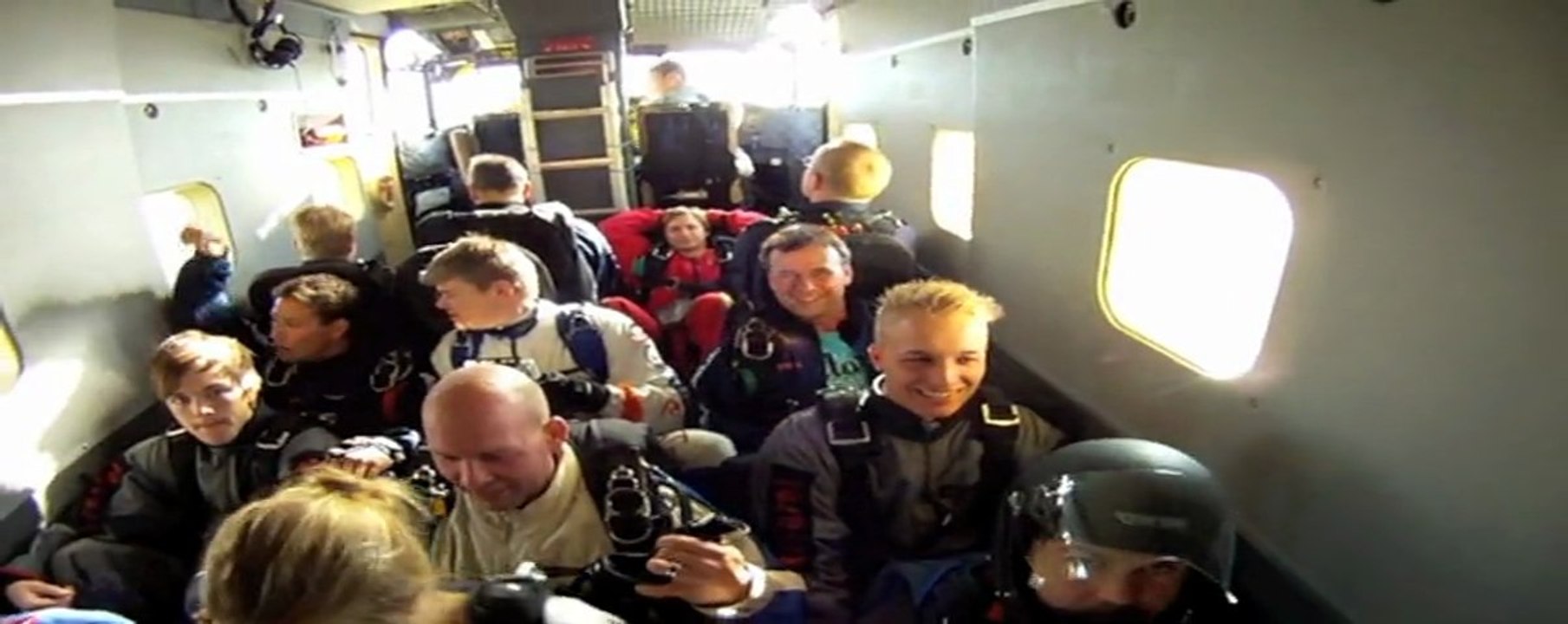 Fallschirmsprung von 4500m Flensburg Flugplatz