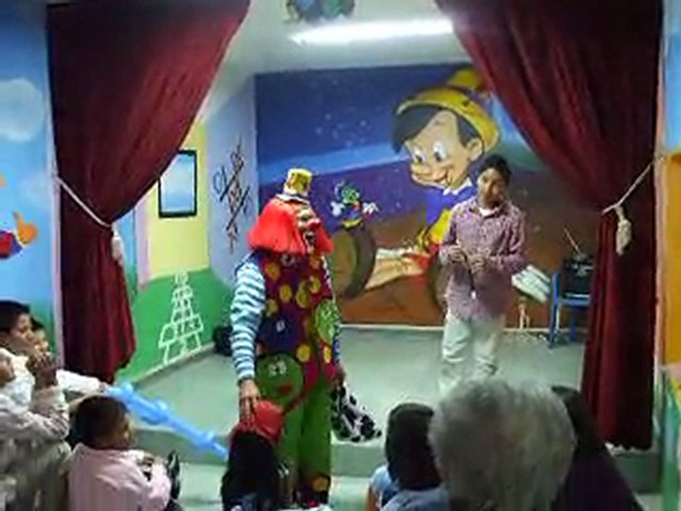 PAYASOS PARA FIESTAS INFANTILES EN ECATEPEC (TEL:8636-1773) $600