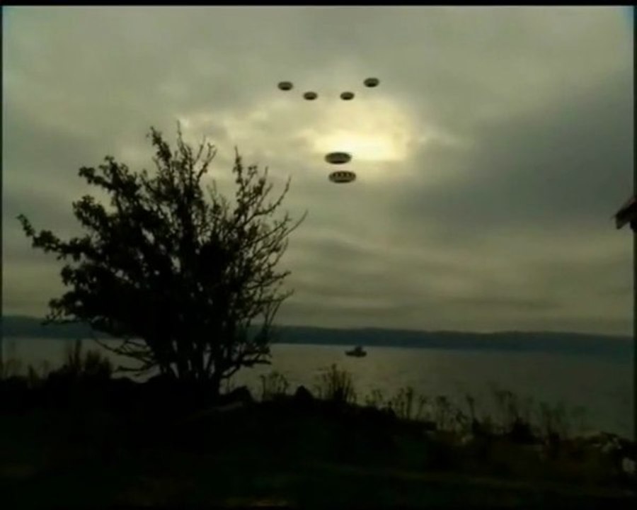 3_3 le mystère des disques volants