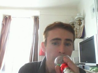 Wiwi égratigne "les ombres" de Jean Guidoni