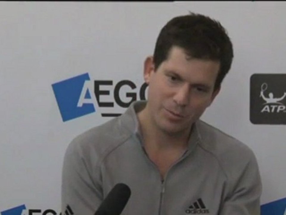 Henman spricht sich für lange Pause aus