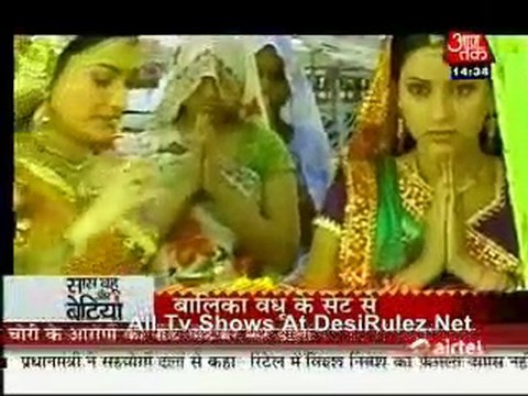 Saas Bahu Aur Betiyan 1st December 2011pt1