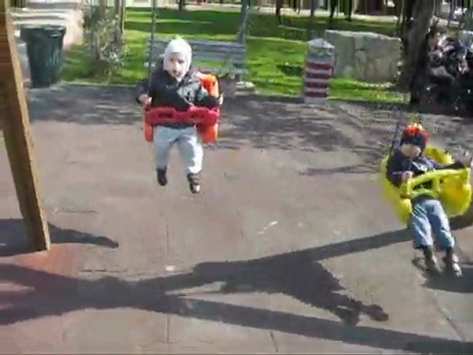 Deniz ve Özgür'ün Partk Keyfi