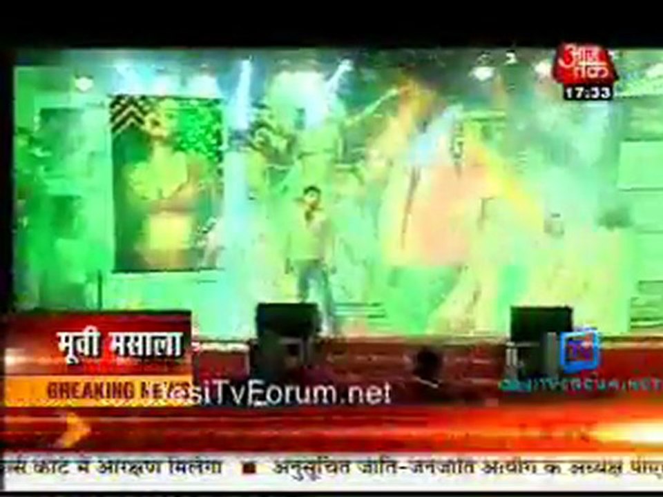 Movie Masala [AajTak News] - 1st December 2011 Part1