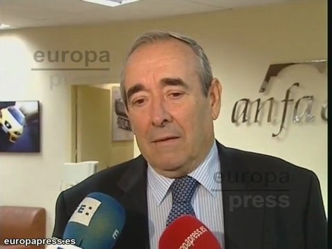 Anfac: La venta de coches siguen cayendo