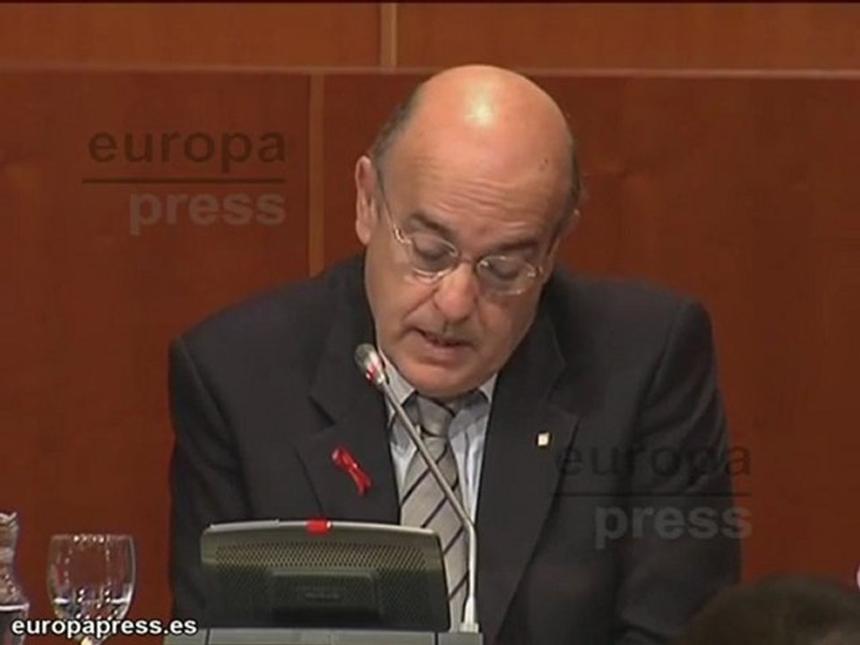 Defiende la lucha contra el Sida desde instituciones