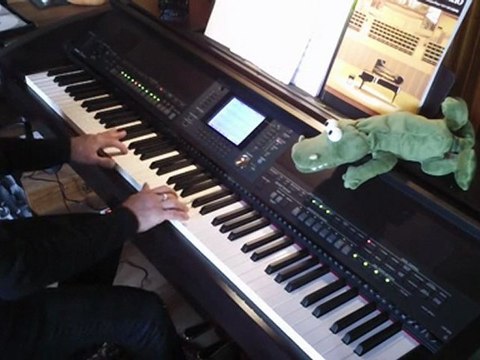 Laissons nous aller en musique..rép. complémentaire 1ère année dans série2.. Méth. Colin