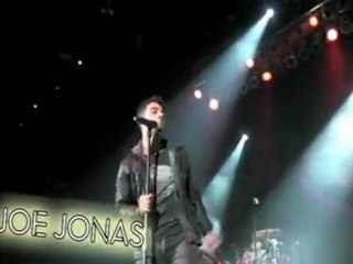 Joe Jonas - Backstage -  98PXY Jingle Jam - Rochester -  november 30, 2011