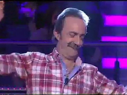 ALEX GADEA EN AHORA CAIGO MIERCOLES 07-12-2011 ESPECIAL FAMOSOS NO TE LO PIERDAS