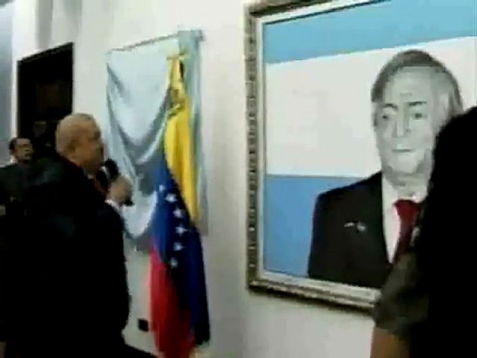 Presidente Chávez inauguró el salón Néstor Kirchner en el Palacio de Miraflores
