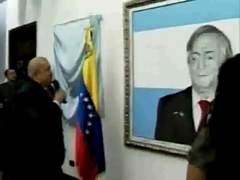 Presidente Chávez inauguró el salón Néstor Kirchner en el Palacio de Miraflores