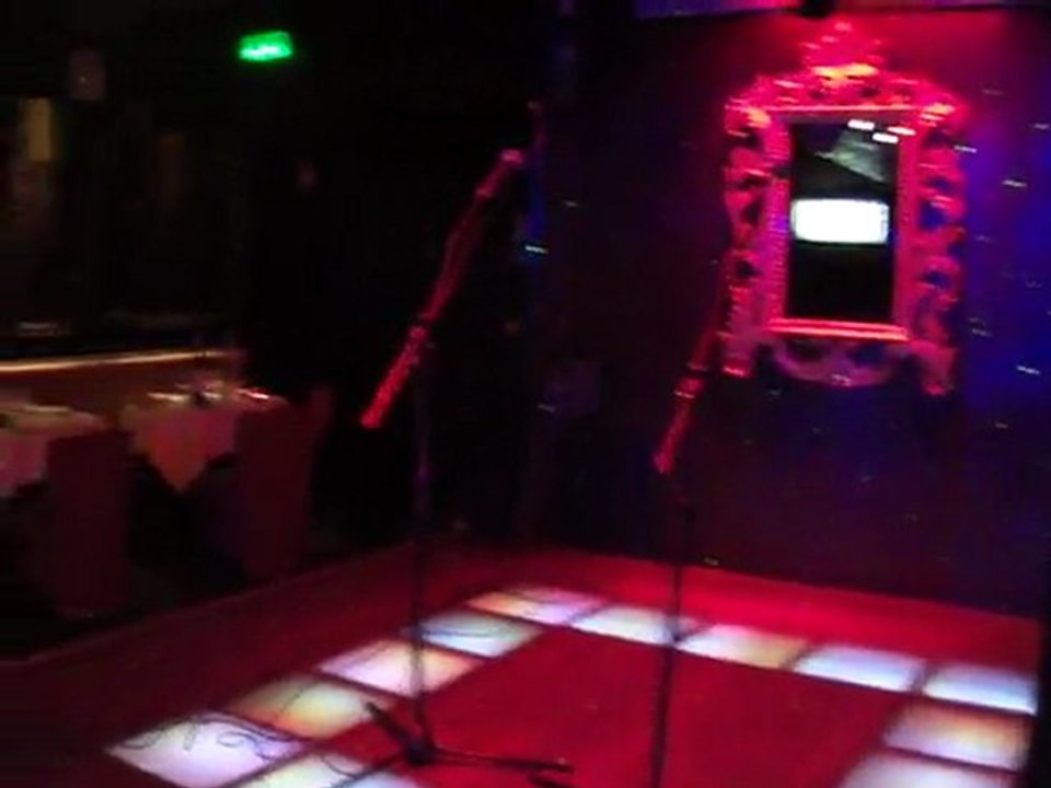 Libertalia - le salon lounge club bateau restaurant péniche restaurant bar club