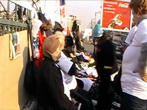 Revolutionari Romani in Greva Foamei - 1 Dec.2011(cd4)