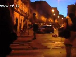 Manifestazione 15 ottobre. Scende la sera e via Merulana brucia