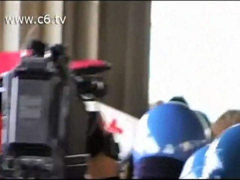 La polizia carica il corteo degli studenti alla stazione Tiburtina