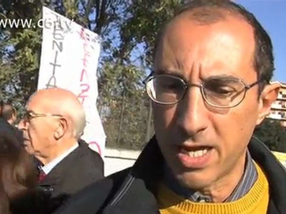 Inaugurazione Tiburtina. Lavoratori Serviral e Wasteels protestano contro Trenitalia