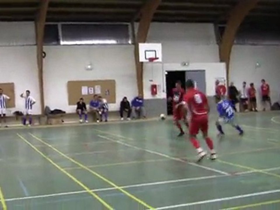 Real AGUILAS A – FC CAMARGUE  Championnat 2011-2012 UNCFS GARD Série A – 1 décembre 2011–  4 – 2em mi-temps