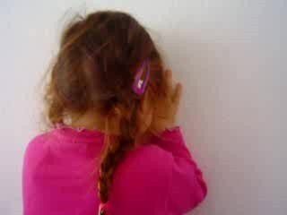 Elle ne veut pas faire sa sieste....